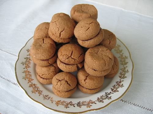 Bon bon alle nocciole (cioccolatini Baci) di Anna Moroni (ricetta) 