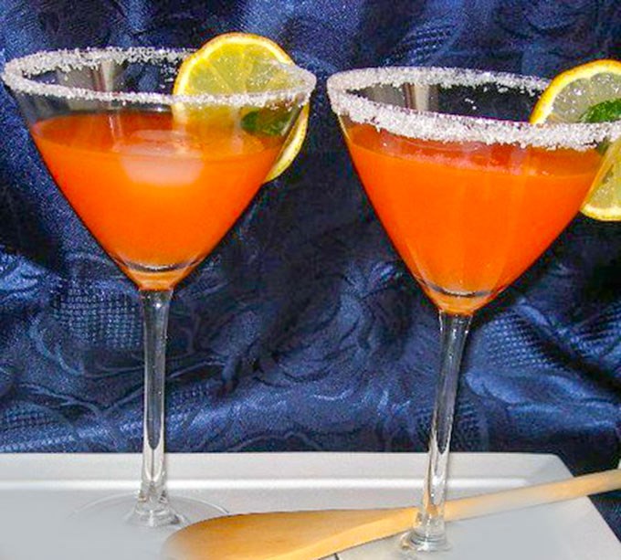Cocktail light e analcolico alle carote